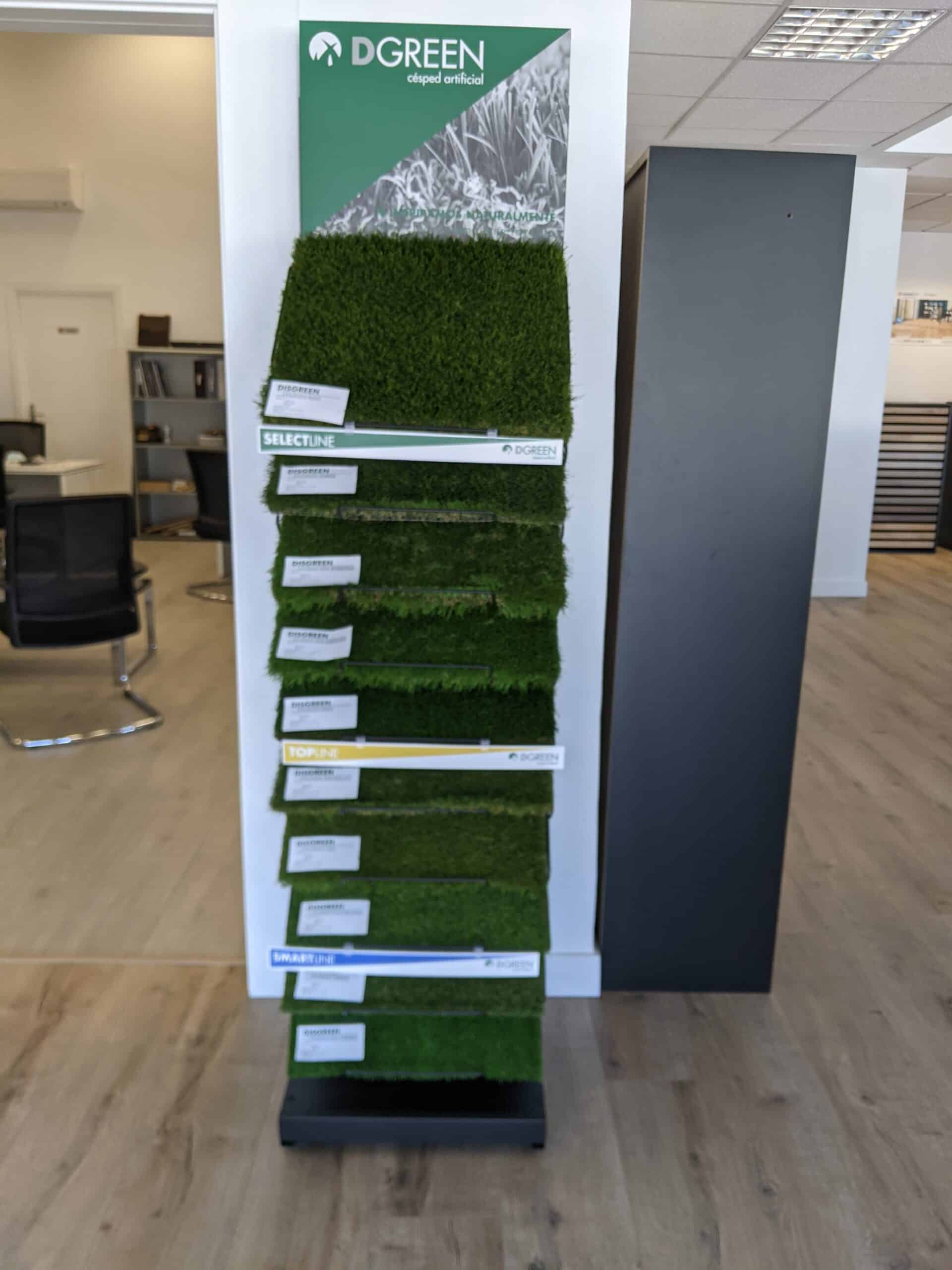 Muestras de parquet y tarima en expositor